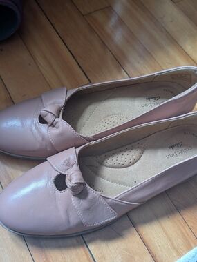 Clark's Blush Pink Knot Loafers